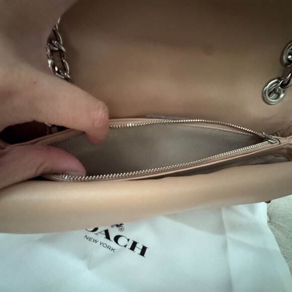 NWT Coach Tabby Shouder bag 26 with quilting Buff Nude Handbag Bag Purse - Picture 9 of 14